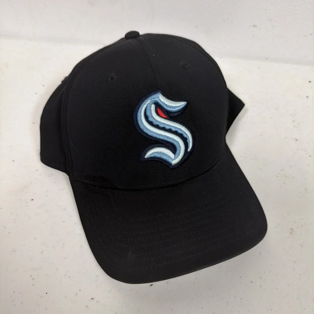 NWT American Needle Adjustable Hat‎ Seattle Kraken Buckle Strap Closure NHL